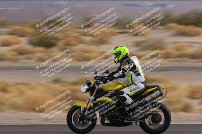 media/Dec-17-2022-SoCal Trackdays (Sat) [[224abd9271]]/Bowl Exit Speed (145pm)/